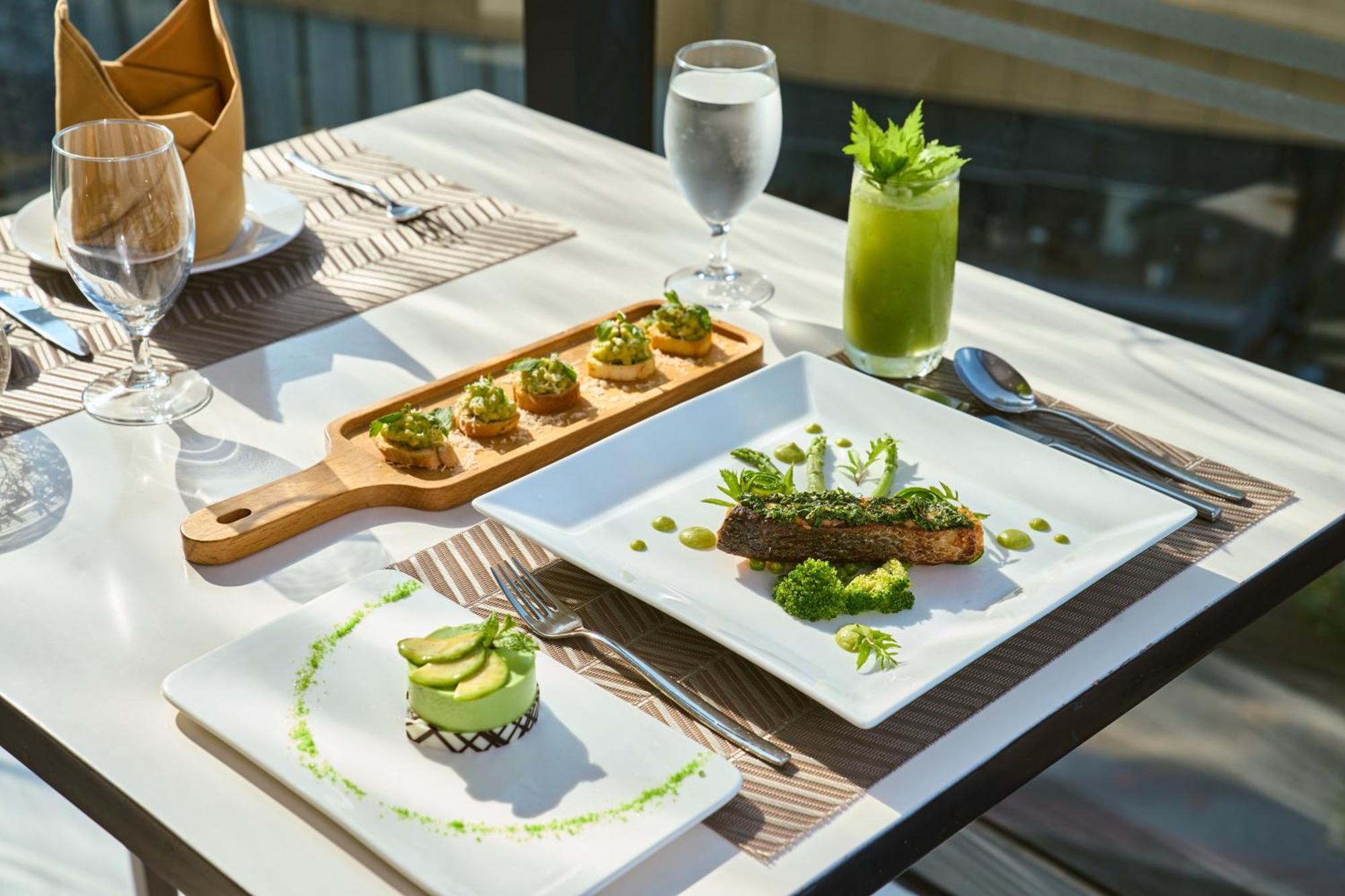 Hotel Vinpearl Beachfront 5*