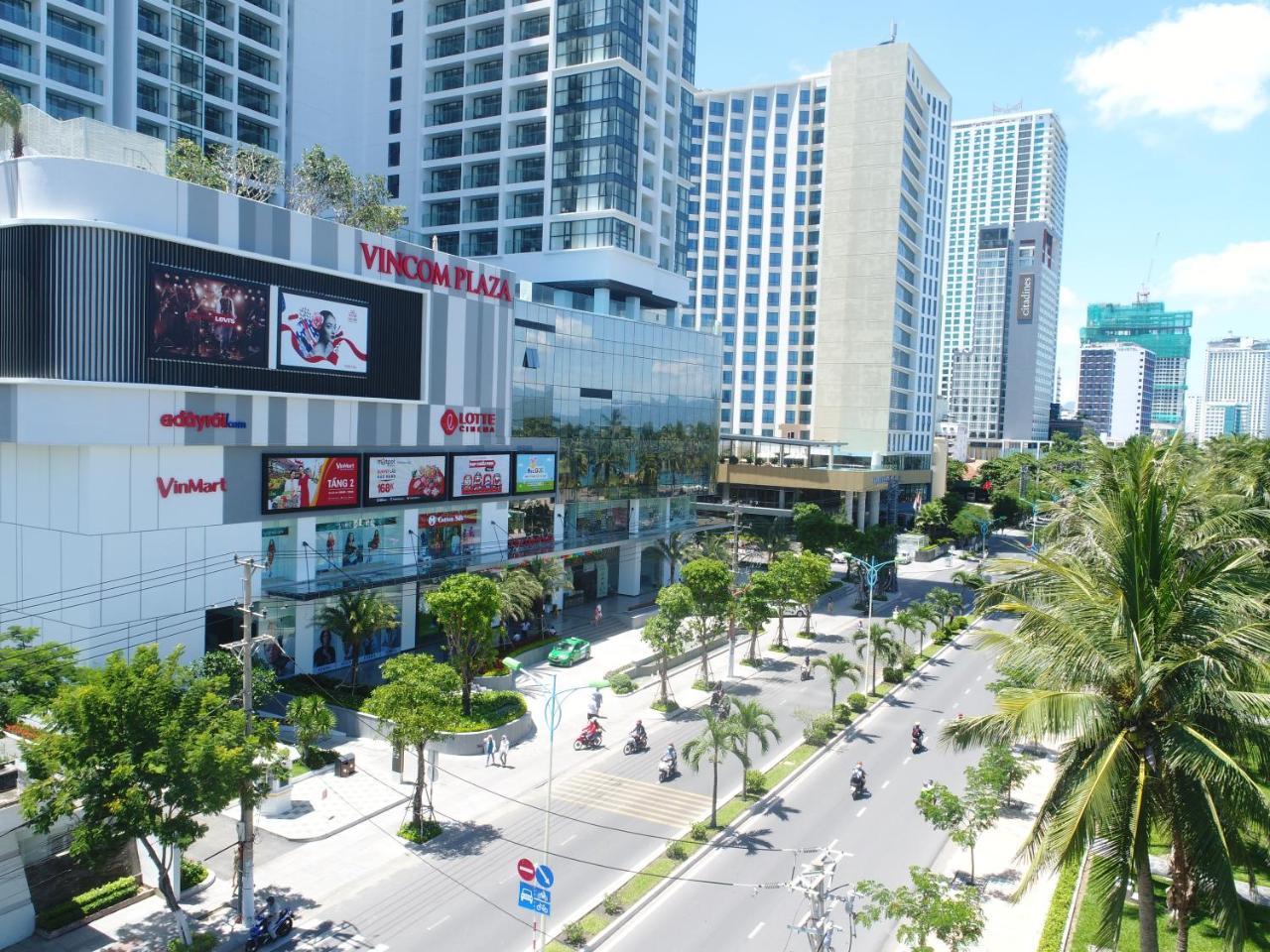 Vinpearl Beachfront Отель Нячанг
